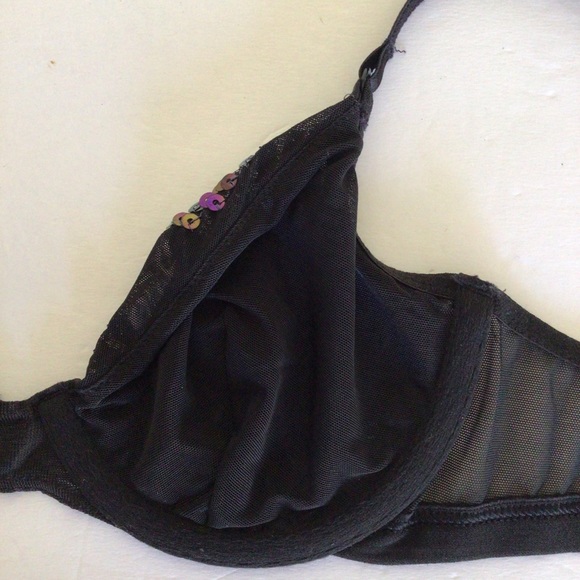 VICTORIAS SECRET BODY BY VICTORIA BLACK SEQUINED DEMI PUSH UP BRA SIZE 34A - Picture 11 of 12